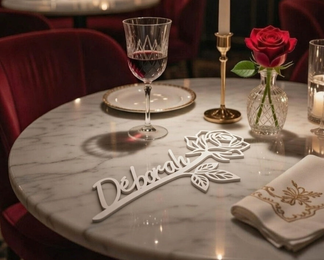 Rose en Bois Personnalisée avec Prénom - Cadeau Romantique Gravé