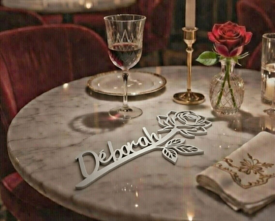 Rose en Bois Personnalisée avec Prénom - Cadeau Romantique Gravé